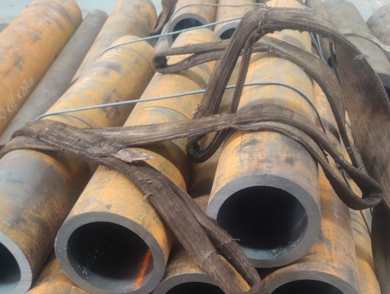 石拐15CrMoG无缝钢管切割