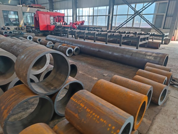 石拐石拐石拐42CrMo无缝钢管厂家 现货库存 可零切零售非标定做